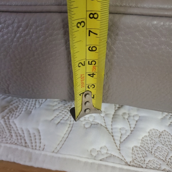 Tory Burch Camera Bag - Picture 15 of 15